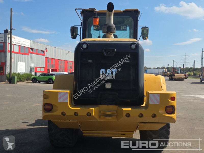 Товарач Caterpillar