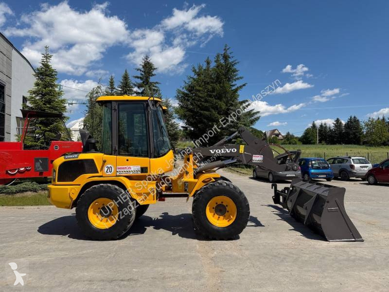 Pala cargadora Volvo L30G