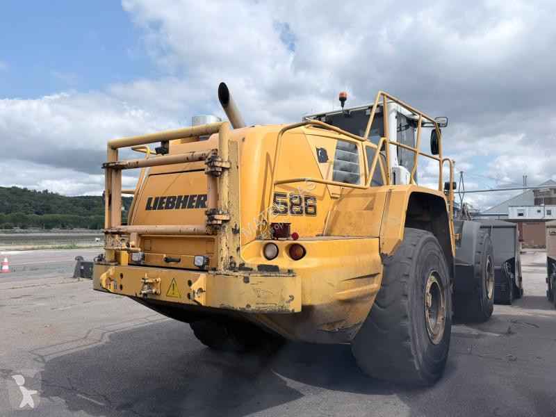 Shovel Liebherr