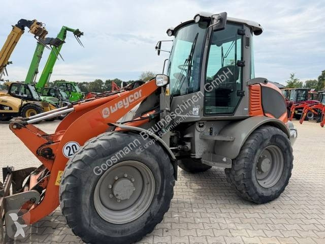 Shovel Atlas AR 530