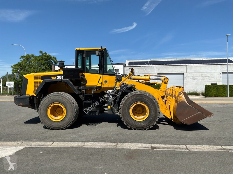 Навантажувач Komatsu