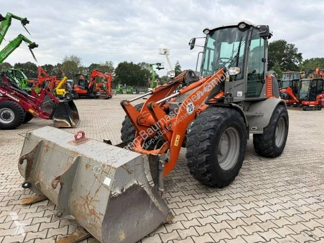 Навантажувач Weycor AR 530