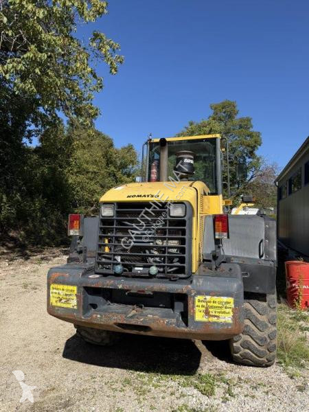 Lastare Komatsu