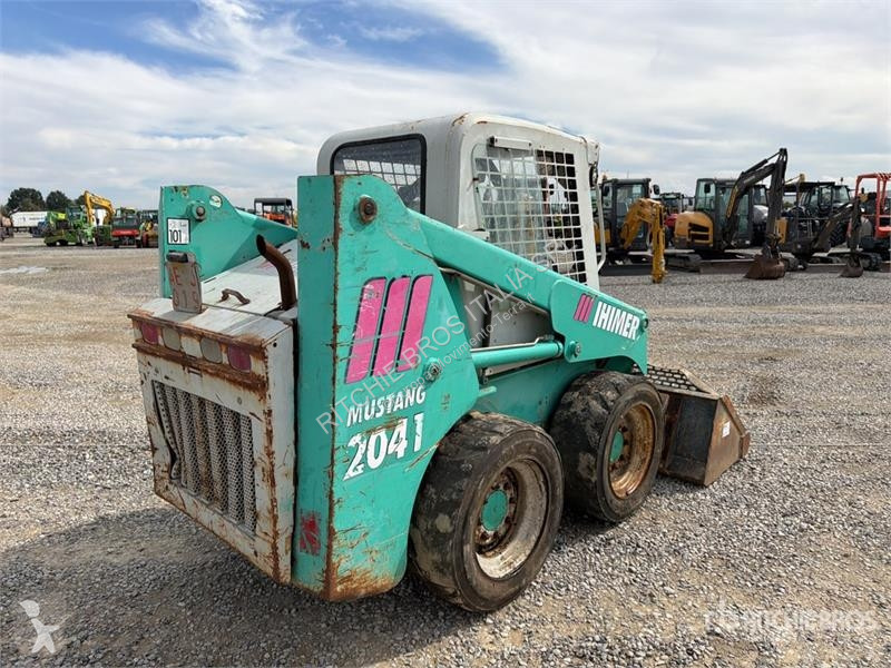 Chargeuse IHI 2041 Skid Steer Loader (Inoperable)