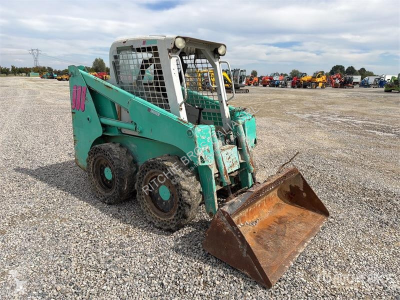 Chargeuse IHI 2041 Skid Steer Loader