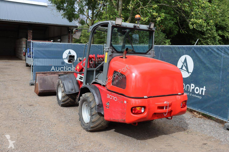 مُحمّلة Weidemann 3070CX