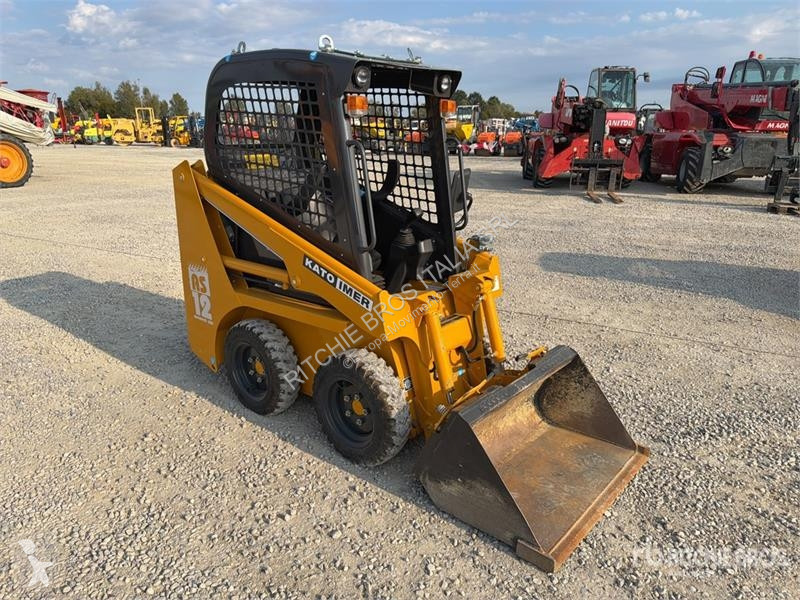 Pala cargadora  Kato-imer AS 12 Skid Steer Loader