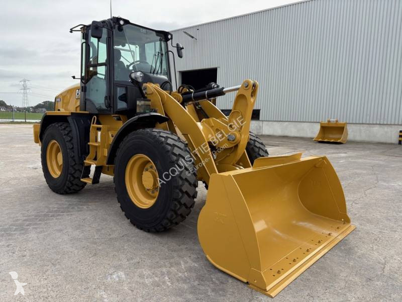Chargeuse Caterpillar 910