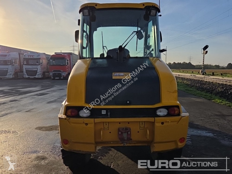 Incarcator JCB 409