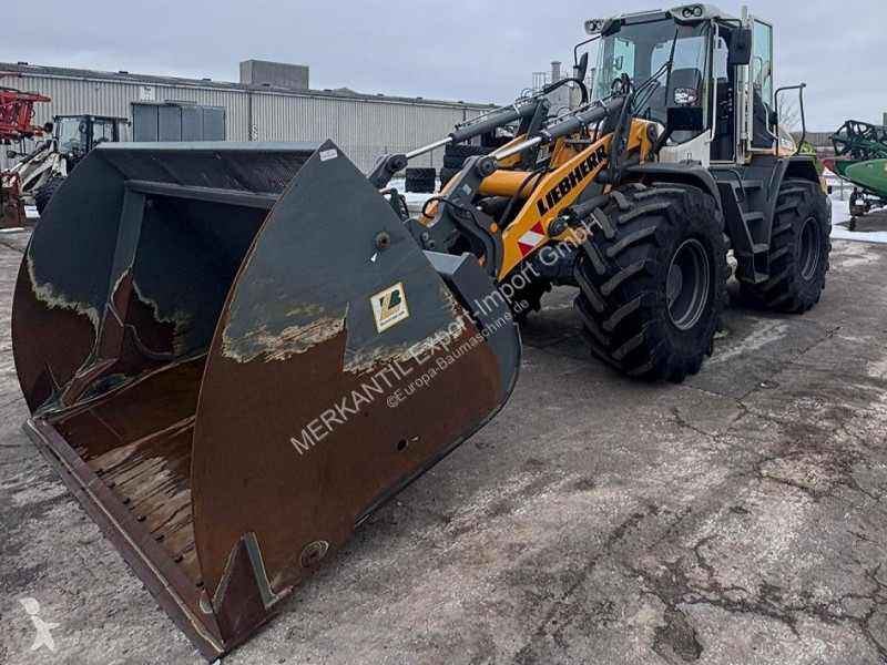 Lastare Liebherr  L526