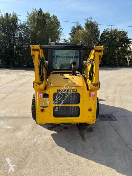 Chargeuse Komatsu SK 820-5E