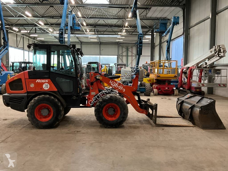 Chargeuse Kubota R 065