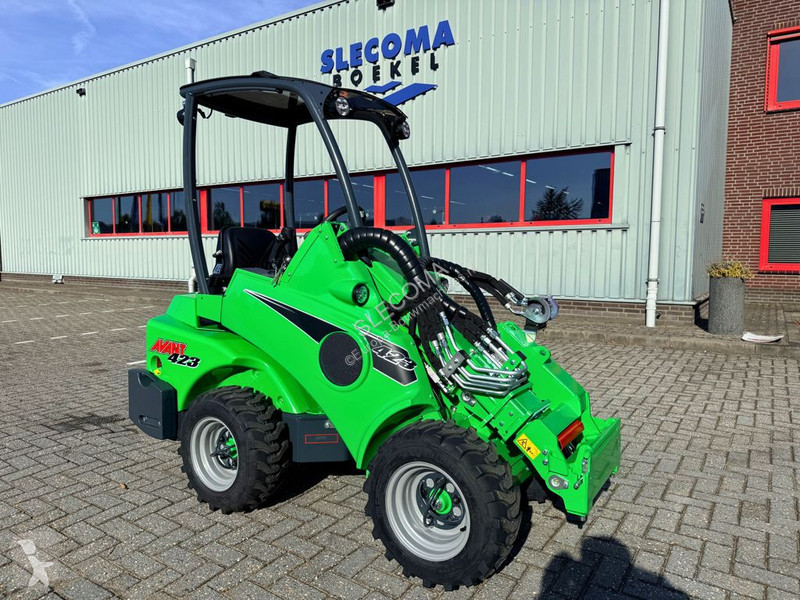 Chargeuse Avant tecno 423 TDL Shovel