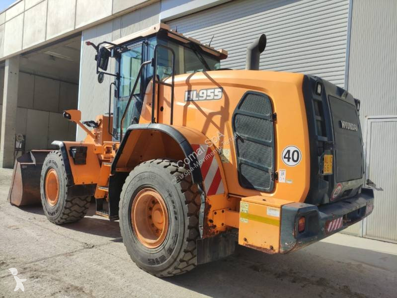 مُحمّلة Hyundai HL955