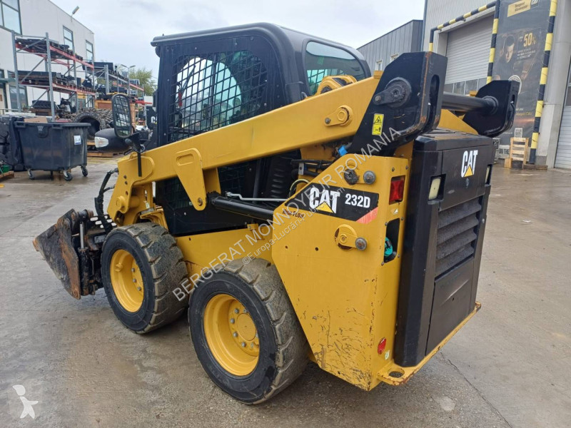 مُحمّلة Caterpillar 232D