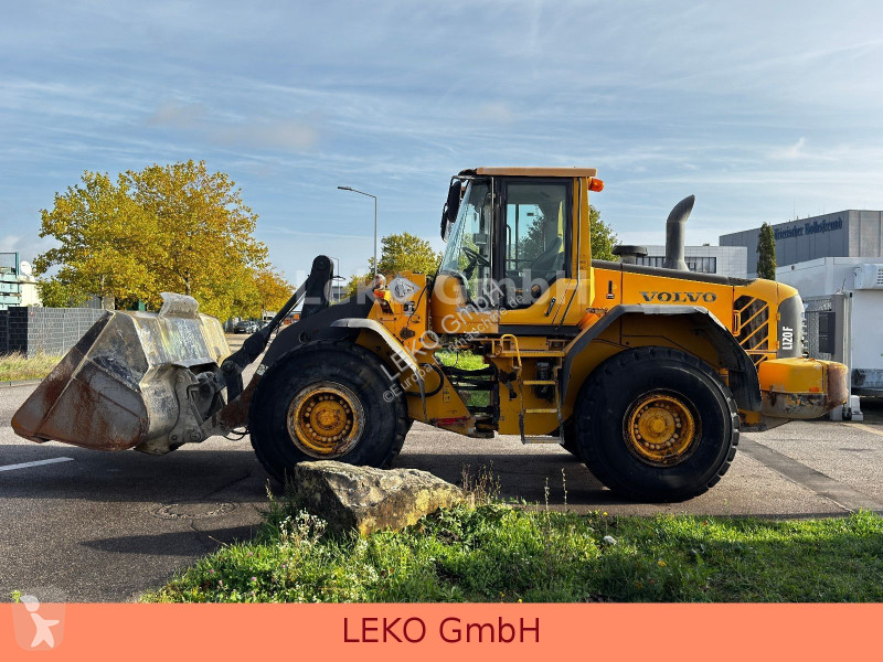 مُحمّلة Volvo 120F 3 Kreise, Schnellwechsler