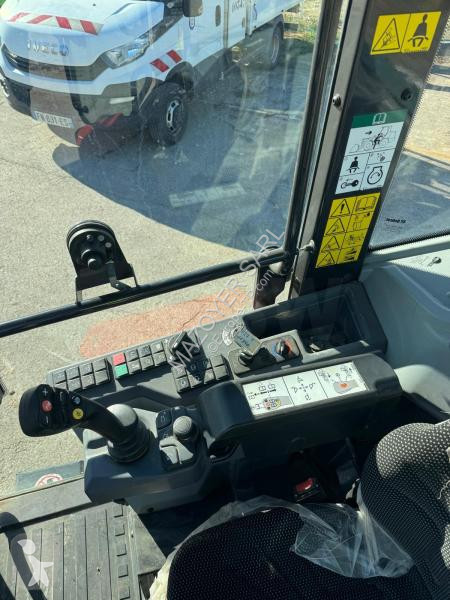 مُحمّلة Bobcat  L85E