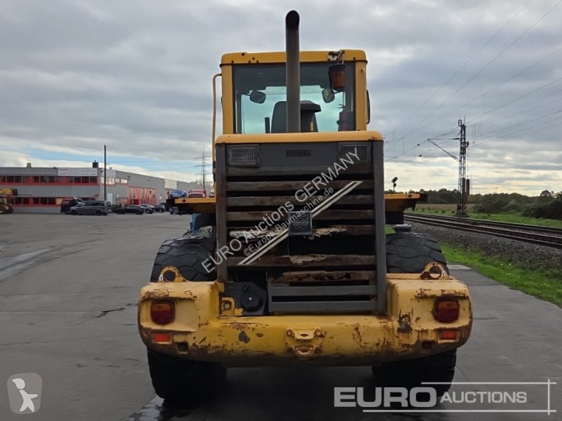 Товарач Volvo