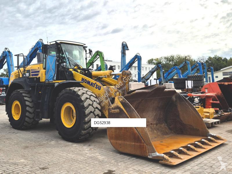 Товарач Komatsu WA475-10