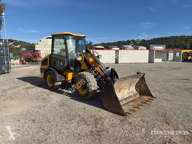 Chargeuse JCB T4