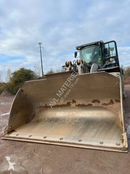 Shovel Caterpillar 982M