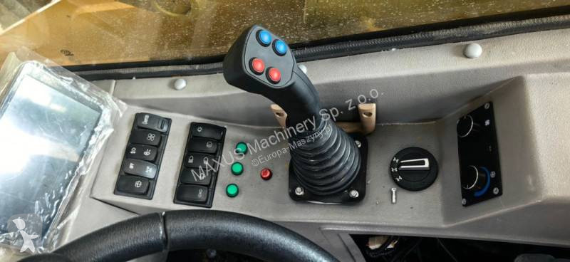 Shovel JCB Maxus 6,5 m 3 TONS