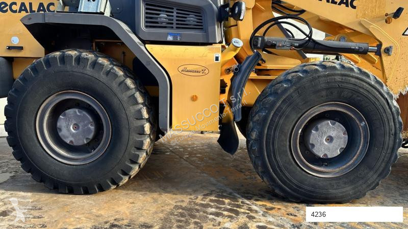 Incarcator Mecalac AS210 4X4