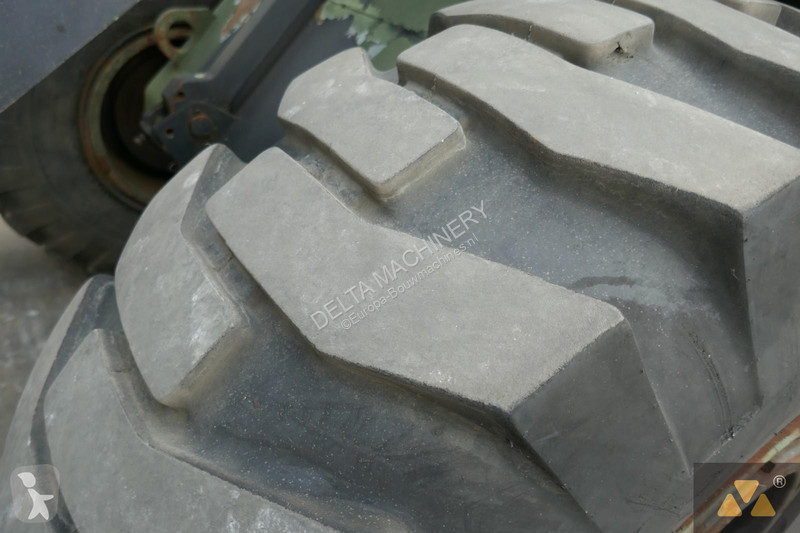 Shovel Komatsu 540 Ex-army