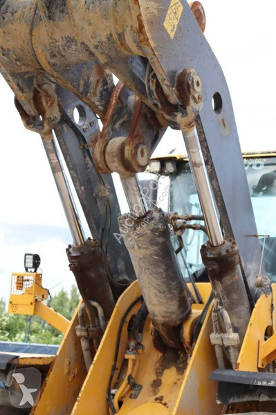 Shovel Volvo