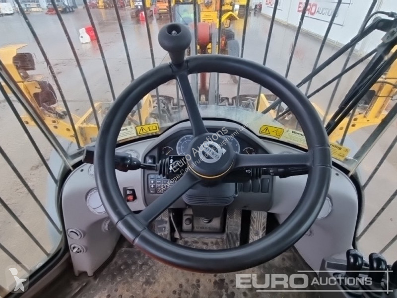 Nakladač Volvo L110H