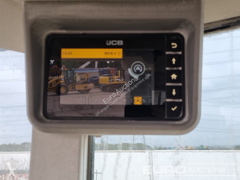 Nakladač JCB 437-55WM
