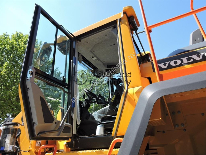 Nakladač Volvo L150H NEW