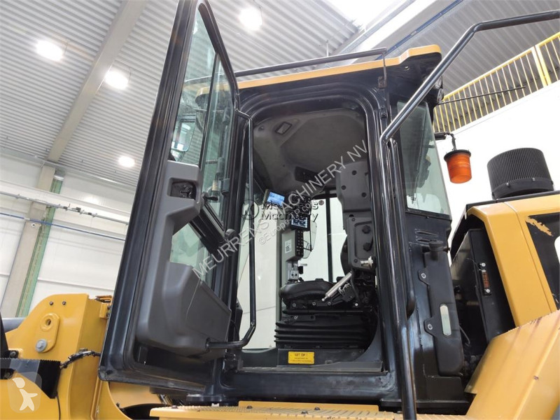 مُحمّلة Caterpillar 3rd Function