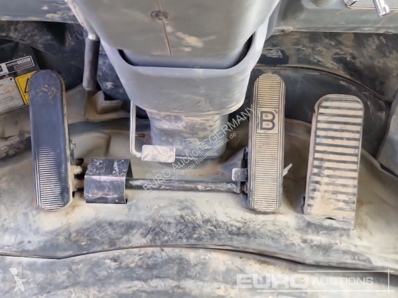 Chargeuse Hitachi 6