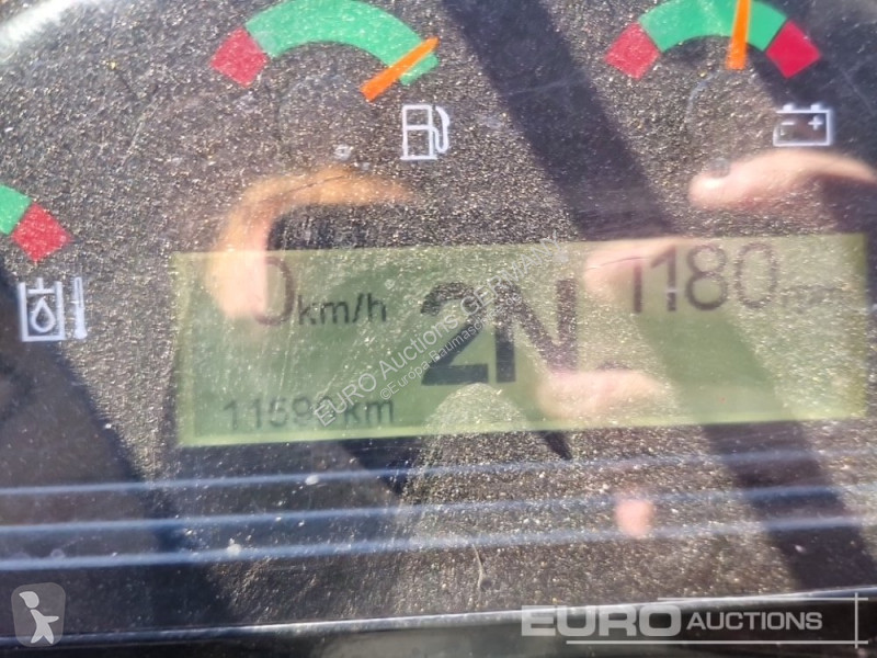 Chargeuse Caterpillar 908M