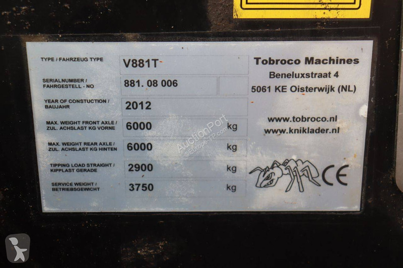 Chargeuse Giant V881T