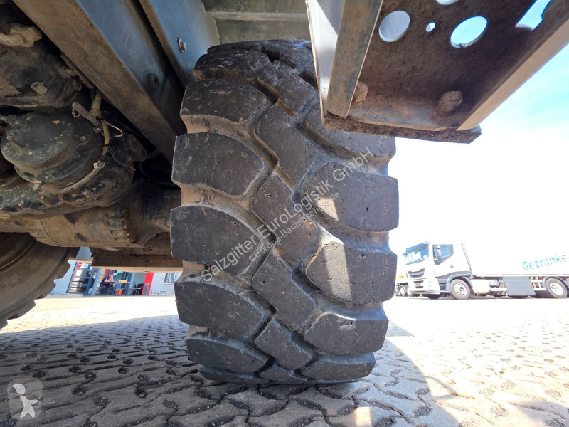 Pala cargadora Liebherr L526 | 9.504h | 2018