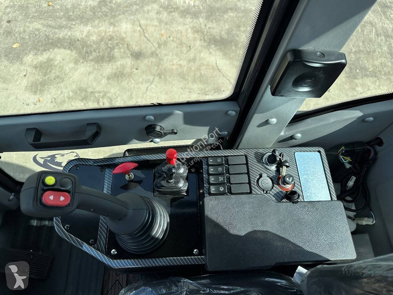 Chargeuse  WL825