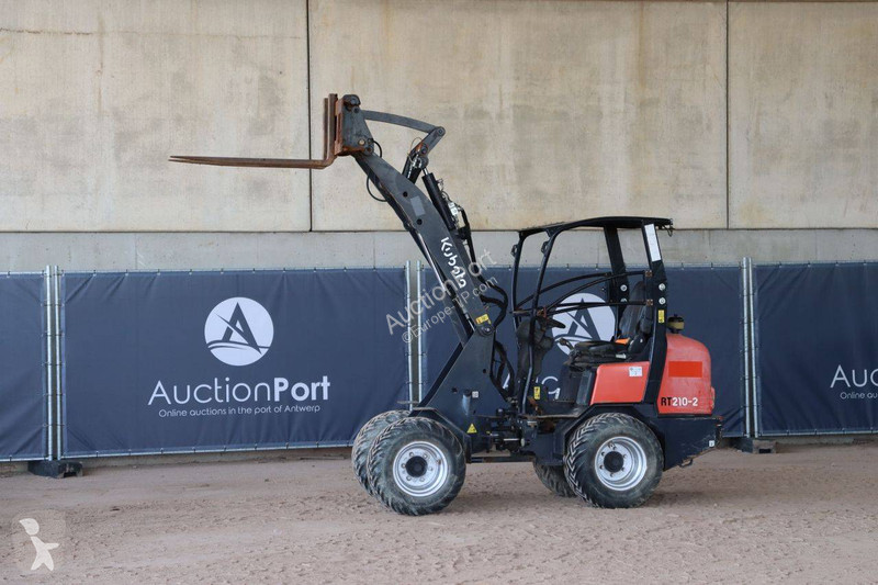 Chargeuse Kubota RT210-2
