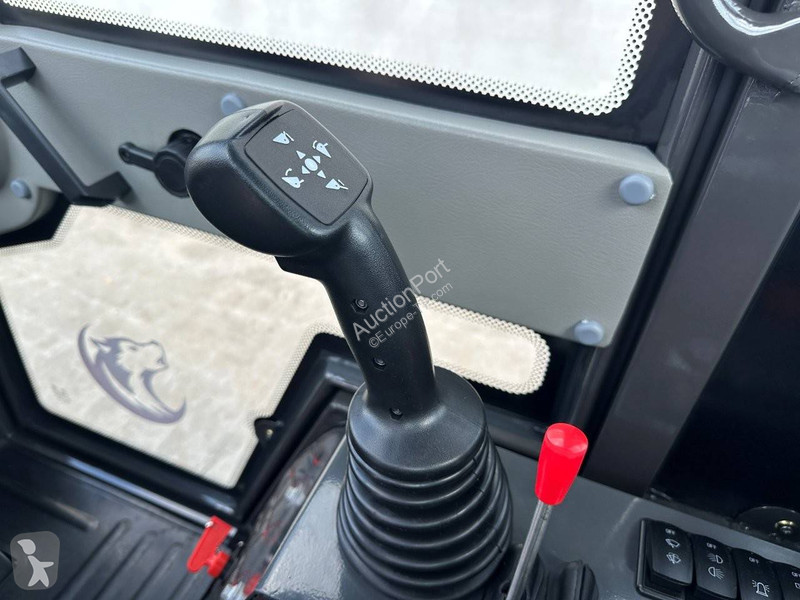 Pá carregadora  MINI 780T