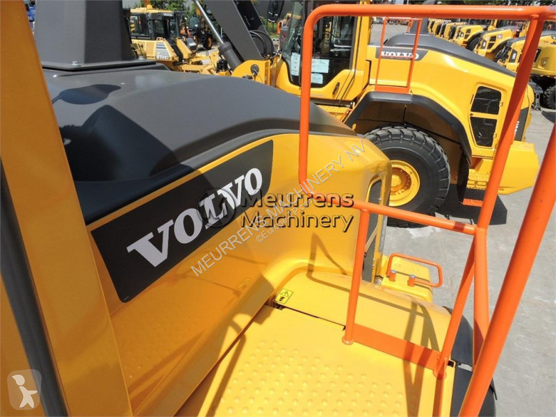 Nakladač Volvo L150H New