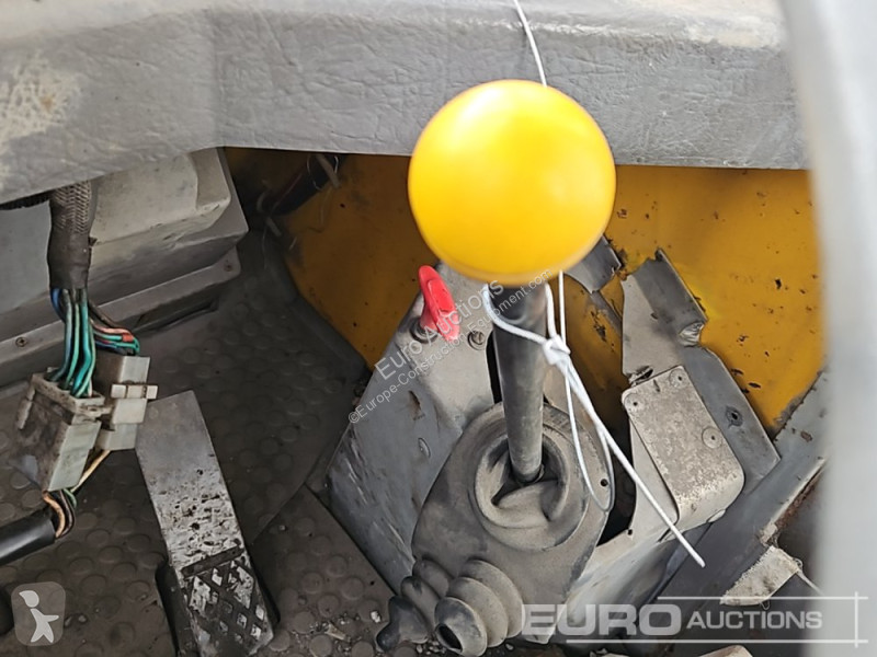 Nakladač JCB 420