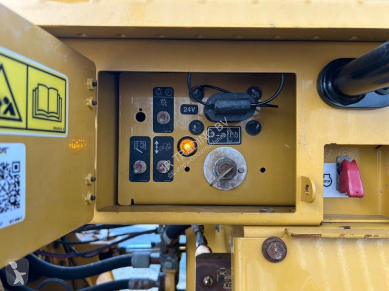 Shovel Caterpillar 980
