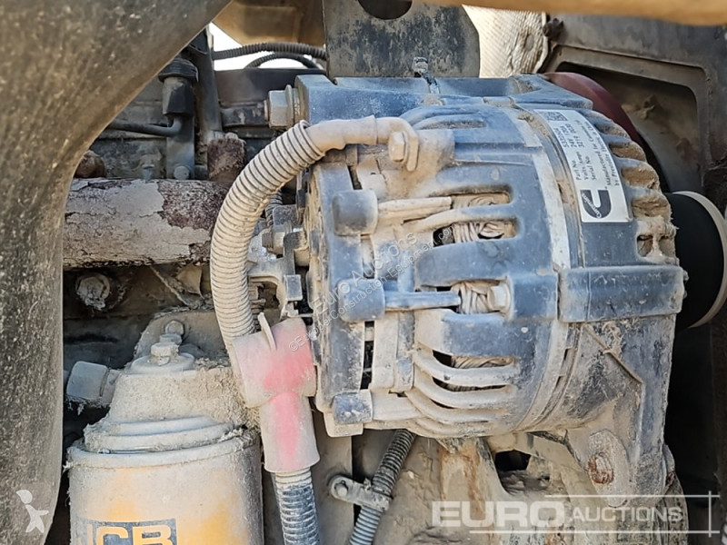 Nakladač JCB 437HT