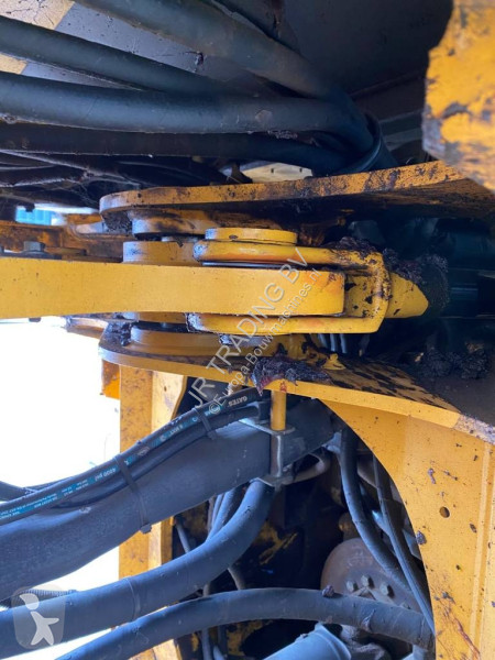 Chargeuse Volvo (High tip bucket)