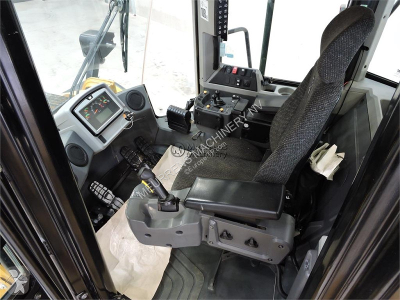 Chargeuse Caterpillar 972M