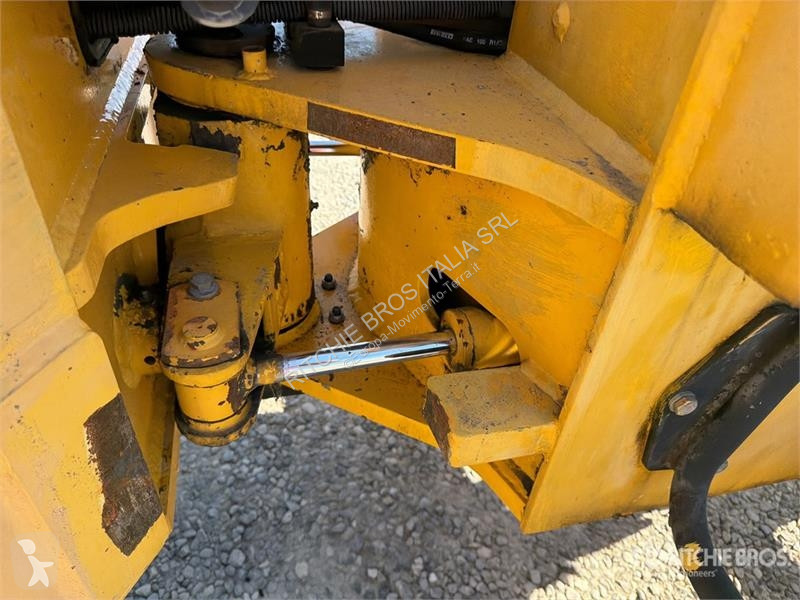 Pala cargadora Komatsu WB70A Wheel Loader