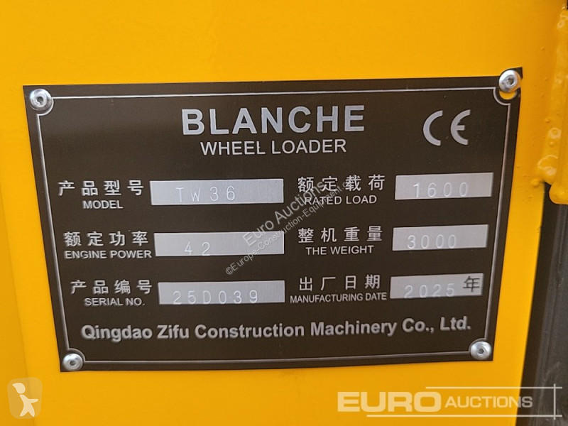 Pá carregadora Blanche TW36