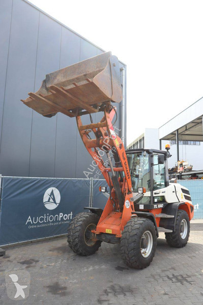 Pala cargadora Schaeff TL100