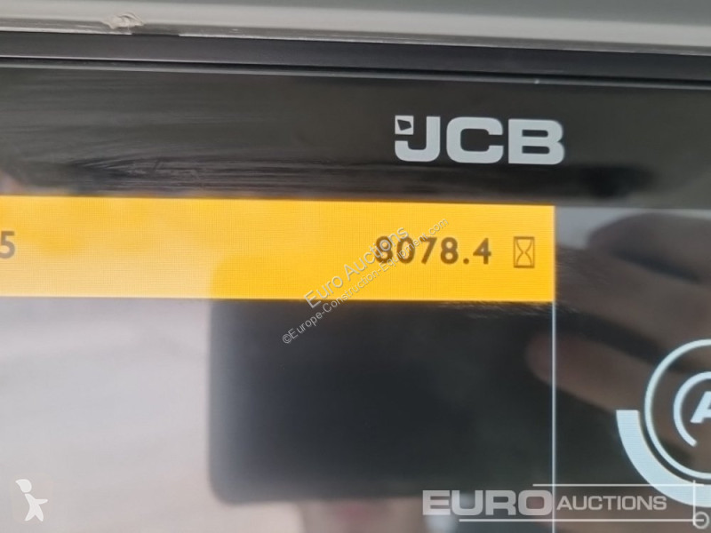 Nakladač JCB 437-55WM